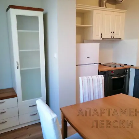 левски- Levski Apartamento